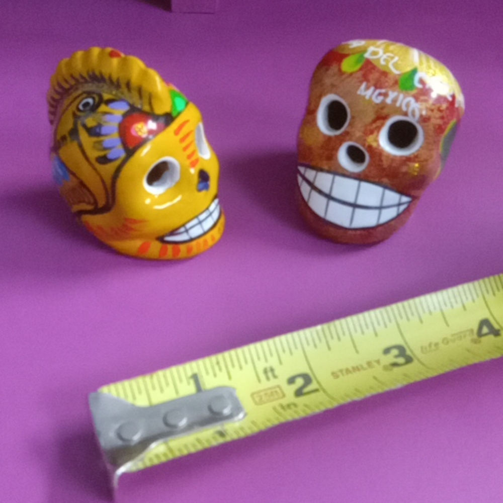 Tiki skull decor Day of the dead Mexico